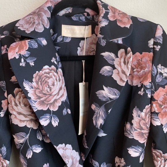 Keepsake Atomic Floral Print Belted Blazer - Picture 4 of 8